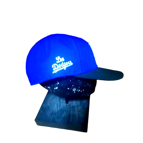 NWOT New Era 59Fifty Los Dodgers fitted blue/black/white cap, 7.75 - Picture 1 of 7